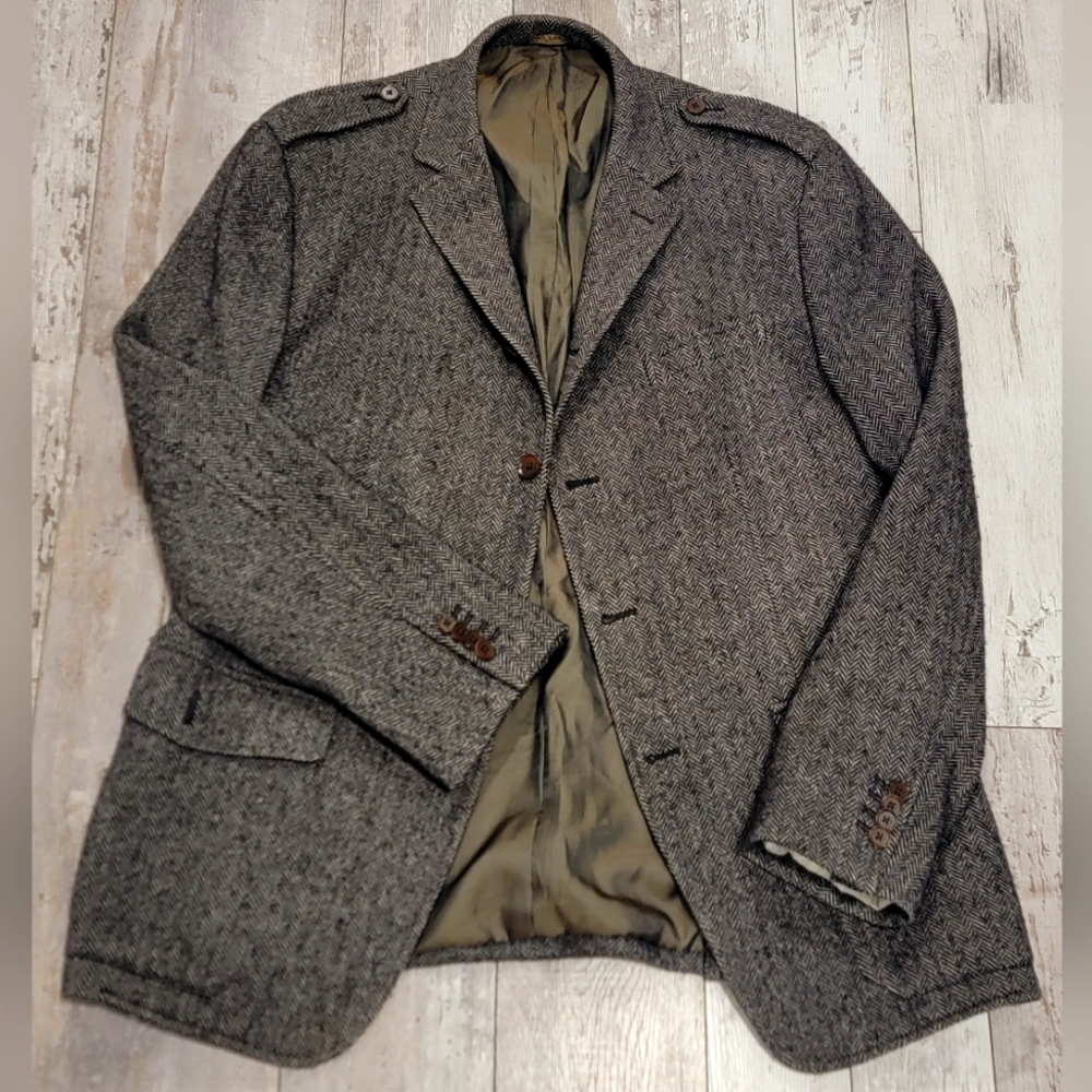 Banana Republic Charcoal Herringbone Blazer